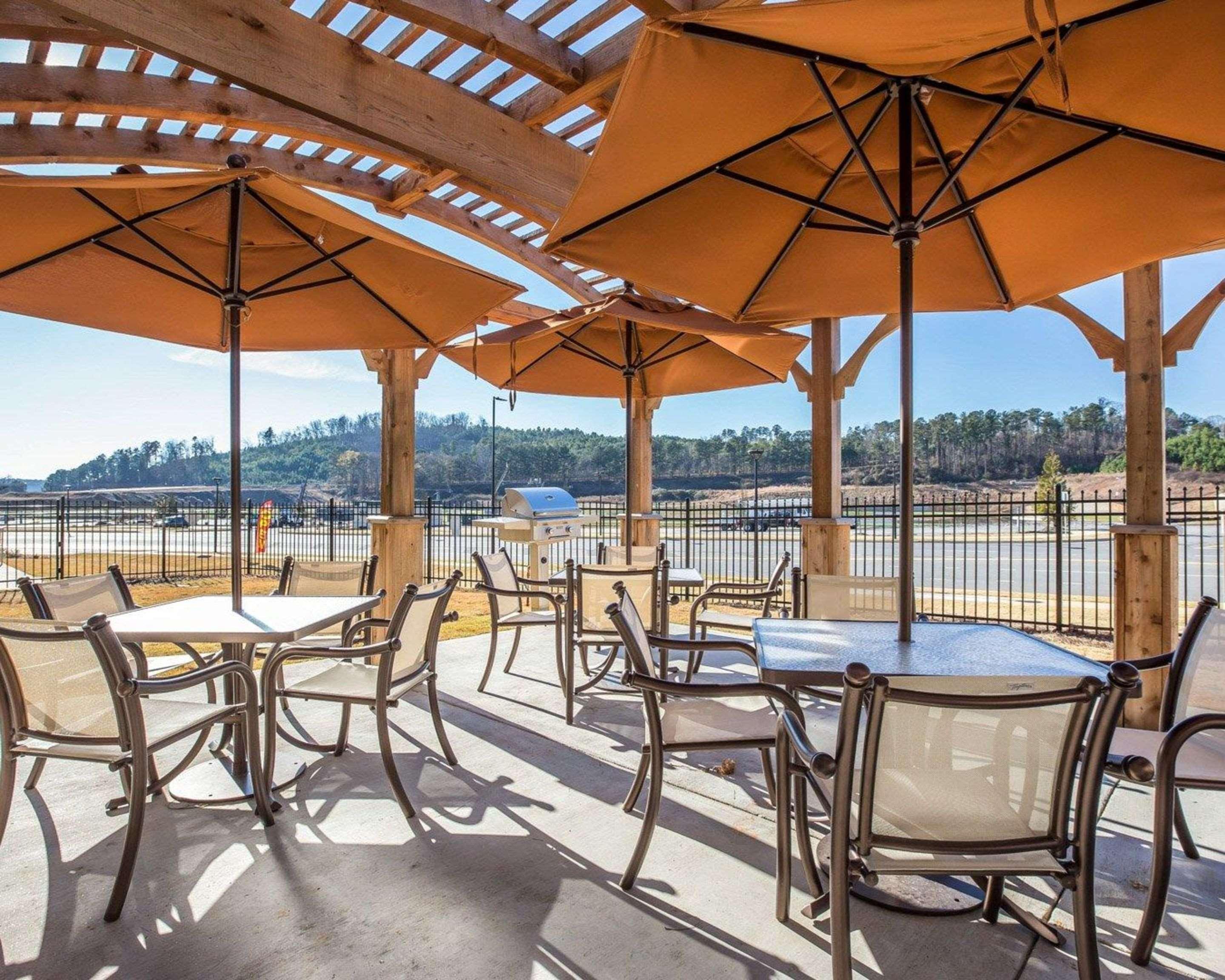 Mainstay Suites Cartersville Exteriör bild