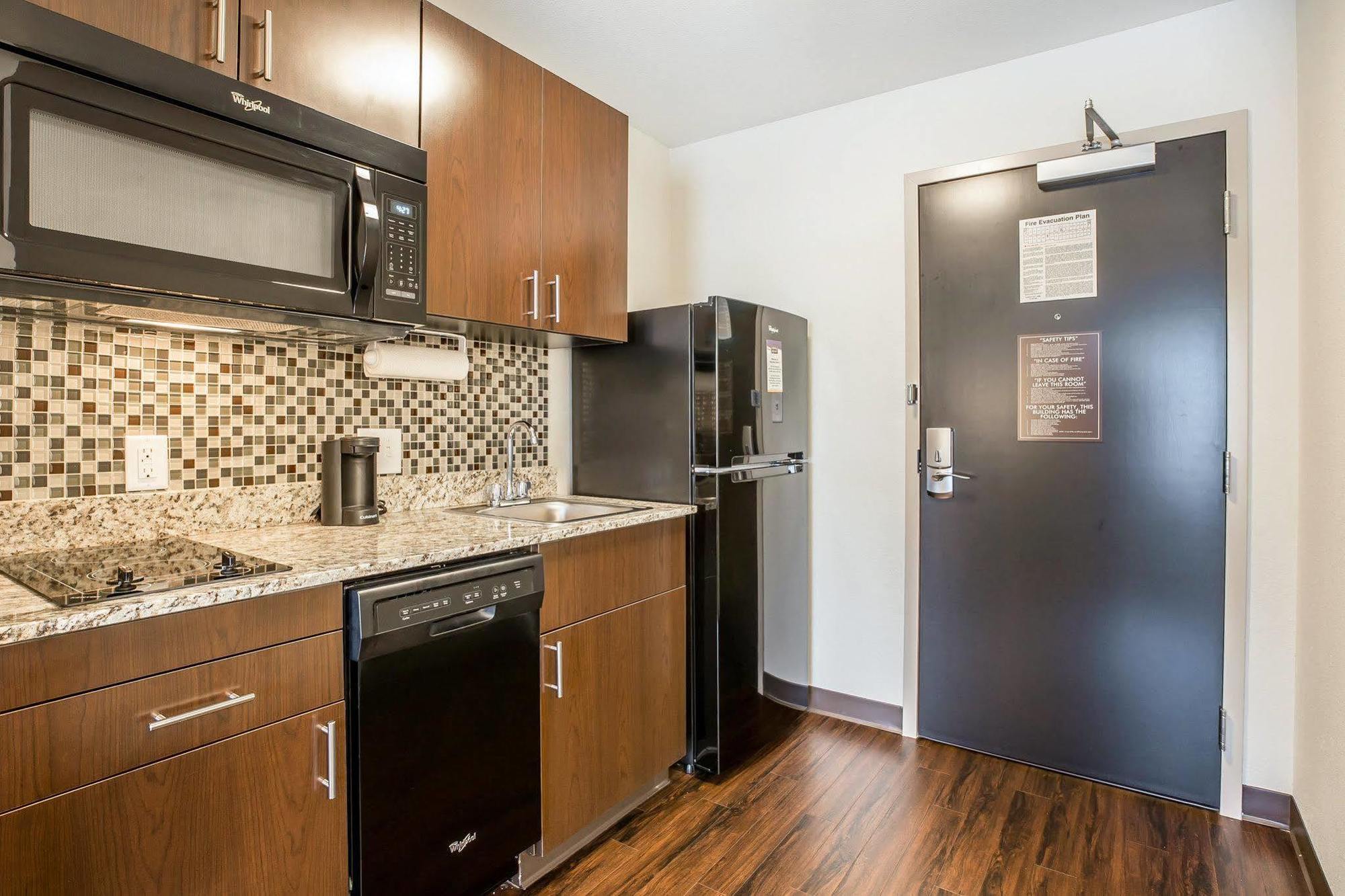 Mainstay Suites Cartersville Exteriör bild