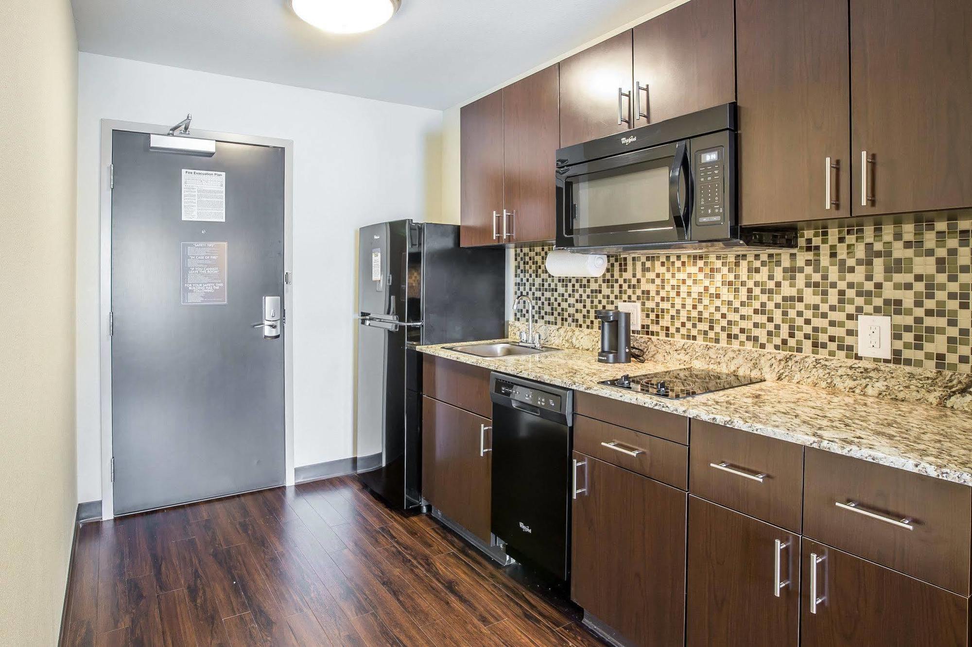 Mainstay Suites Cartersville Exteriör bild