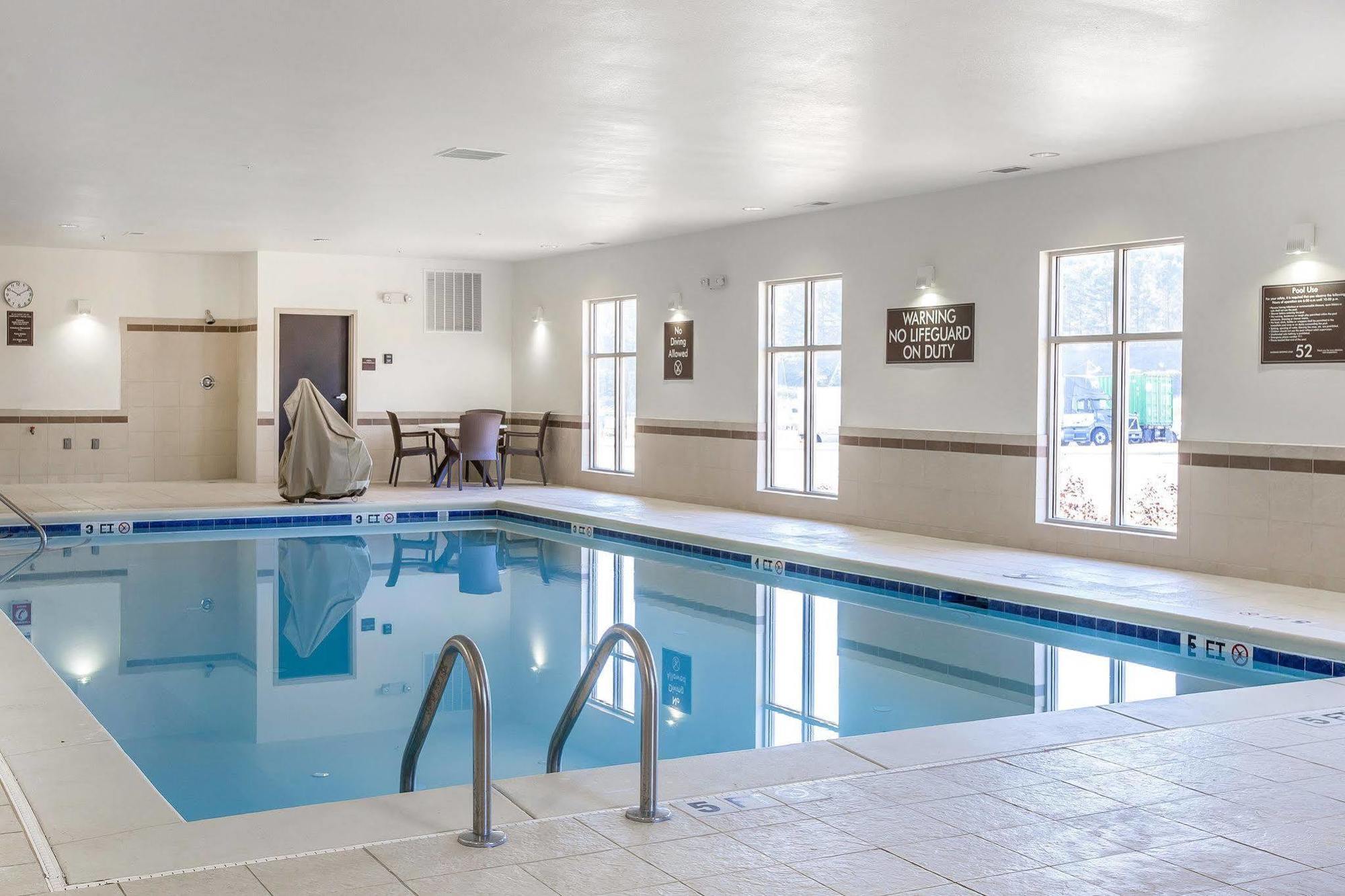 Mainstay Suites Cartersville Exteriör bild